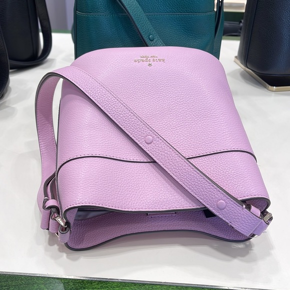 Kate Spade Leila small bucket bag color: quartz pink
NWT - Picture 6 of 16